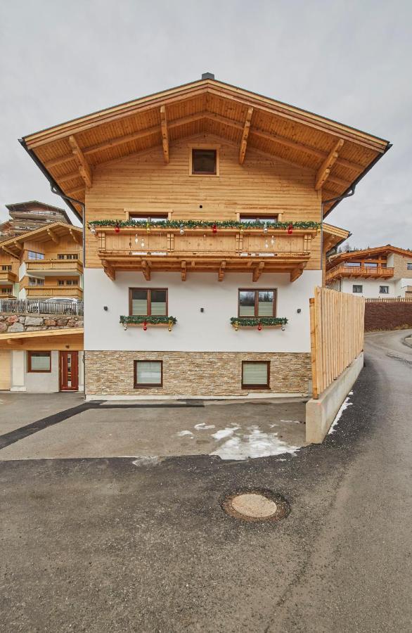 Holiday Lodge Fuerst Заалбах-Хинтерглем Екстериор снимка
